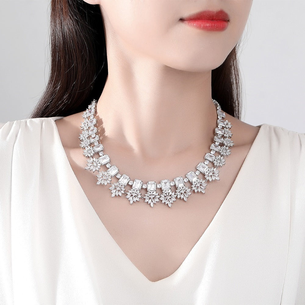 Bridal accessory set chain, wedding dress, zirconia necklace
