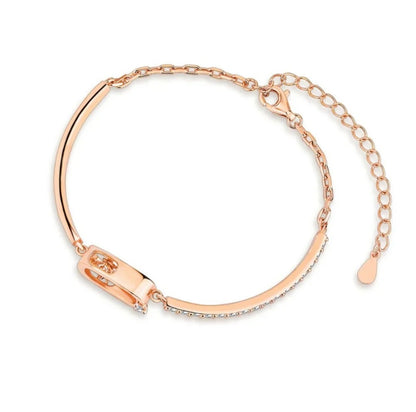 925 silver moissanite bracelet - a graceful hand chain, light luxury, niche, high-end jewelry with a touch of sophistication.